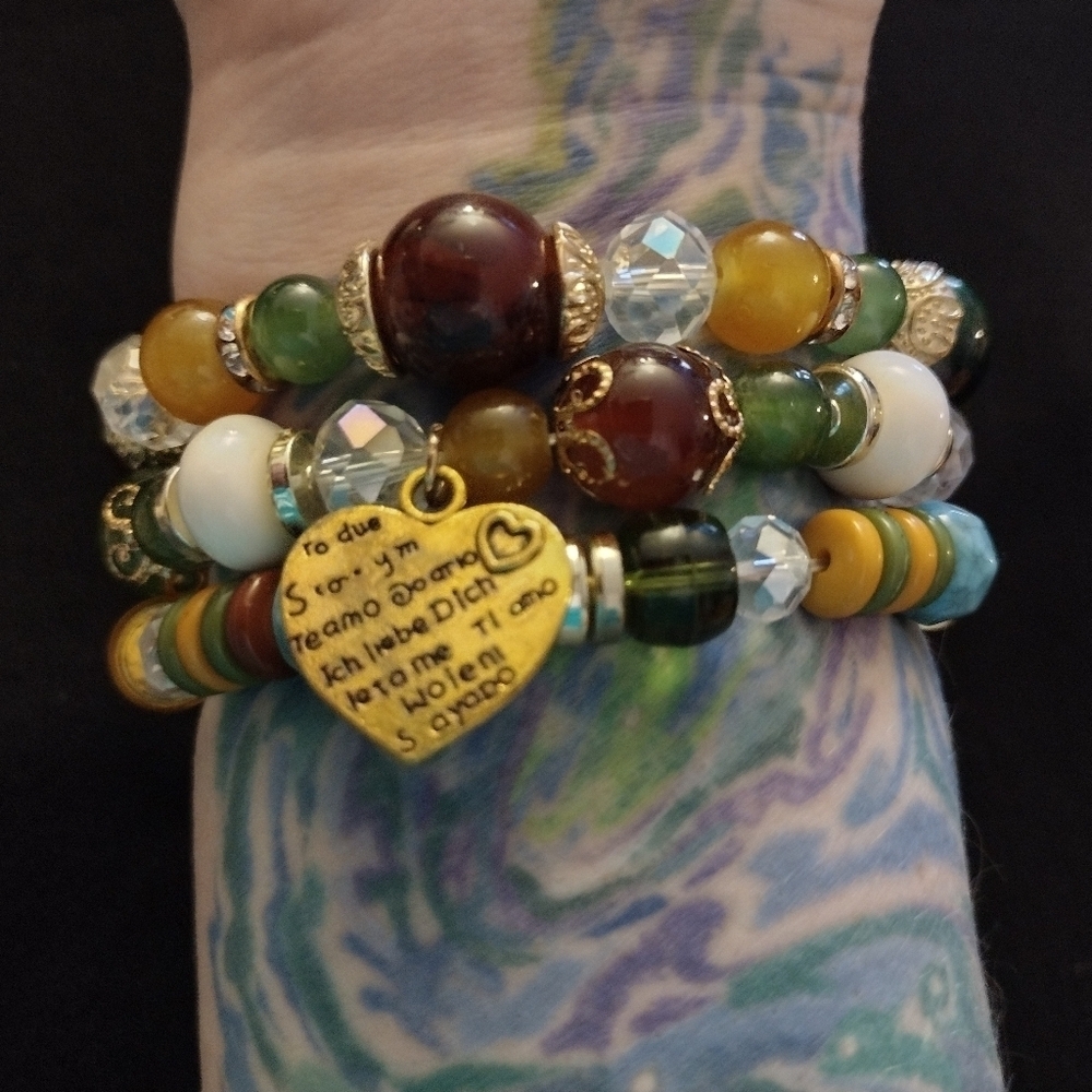 Multicolor Charm Beaded Bracelet Set - Picture 4 of 6